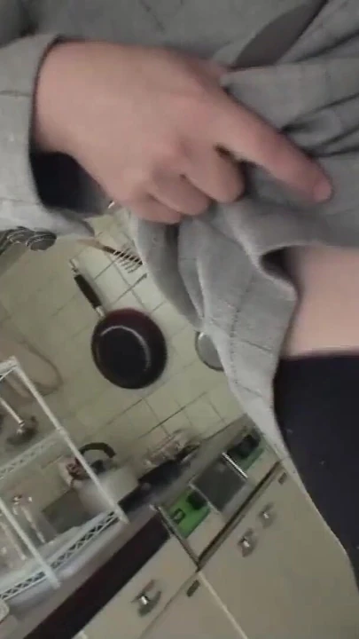 Мощный момент из "Японку трахают"