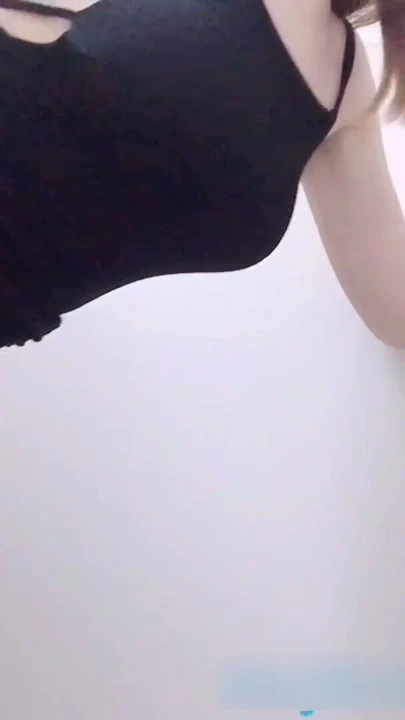 Secretly having sex in the fitting room. | Clip 2