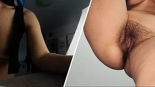 İnleyen seksi esmer. İnleyen kıllı amcık.