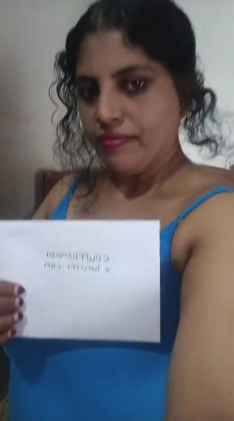 Aunty playing