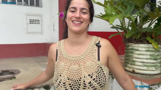 I picked up the one with the avocados and took her home.