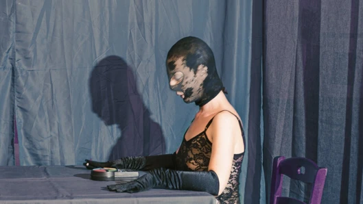 Köle eğitimi: amcık kırbaçlama ve derin gırtlaklama 💦