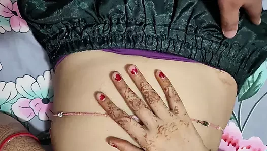 Aapni evli kadın ko aapne bhai s chudwaya