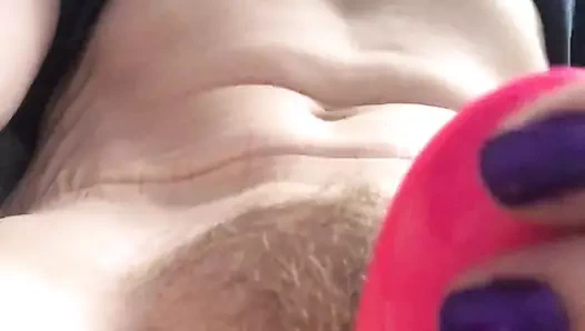 metresi kıvranan wanks denemek ve onu sefil kendini neşelendirmek için