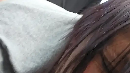 "Kamyon sikişi" evli kadının amına boşalıyor!