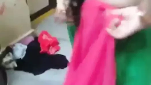 teyze soyunma yardım ile kocası