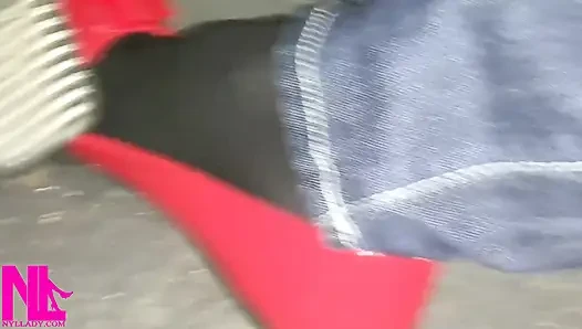 Kırmızı pattent düzlüklerde pedal pompalıyor ve hortumlu ayaklarımı rahatlatıyor