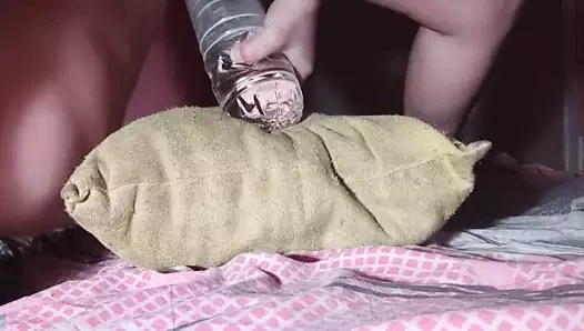 1,5 l şişe gezintisi ve klitoris değnek (tam video premium'da)