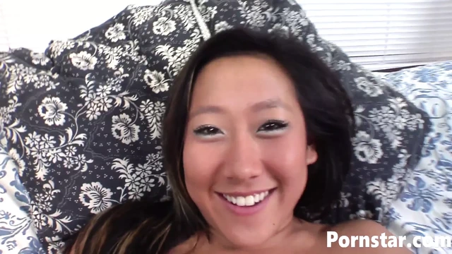 Asya hottie tina star ile küçücük memeler berbat pov stil