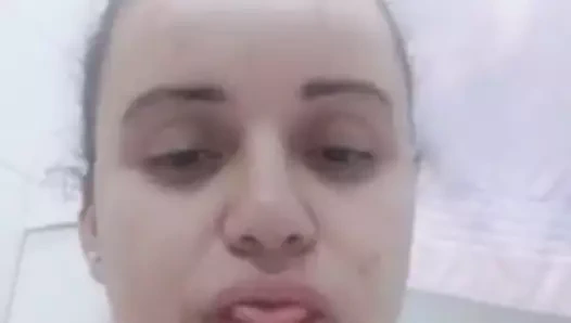 yaramaz milf banyo selfie