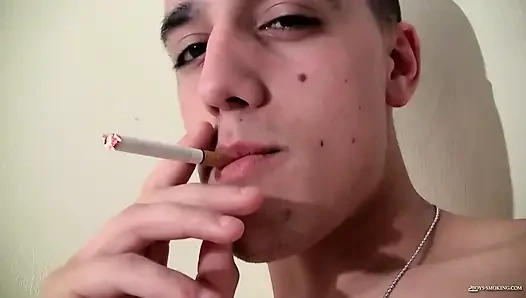 Leo Mcarthur duman ve vuruş