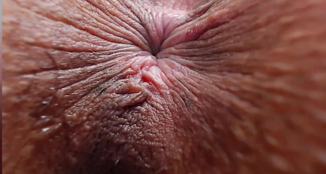 Güzel göt deliğini hiç bu kadar tıkalı göremezsin