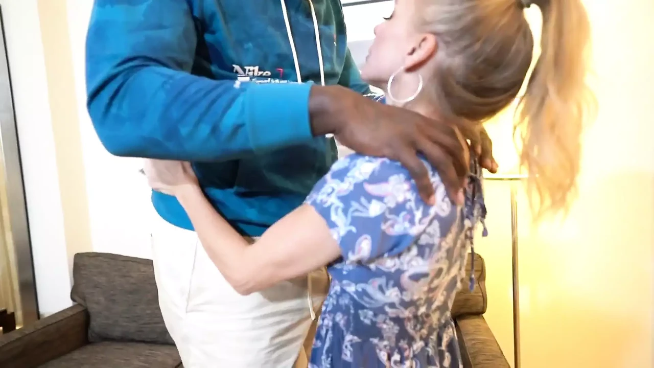 Full Scene: Petite Professor Bbc Whore Wife Amateur Porn Feat Bella Bare (High Quality) - UK Special