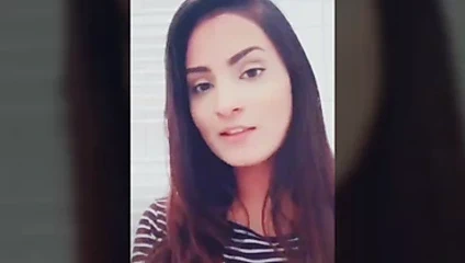 Shelly sıcak şarkı