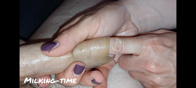 Sünnet fetişi karısı: bana o sünnetsiz siki ver! 5x cumshots (sağım zamanı)