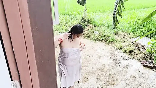 Üvey anne üvey oğluyla sert seks yapıyor