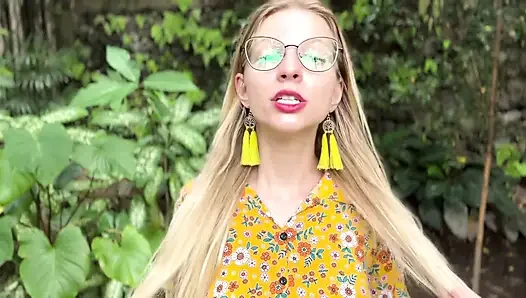 Kadın kılıklıların bekaret kemeri!