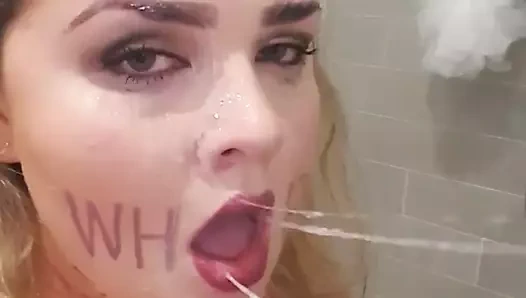 Amatör altında sürtük eğitim ona derin boğaz becerileri