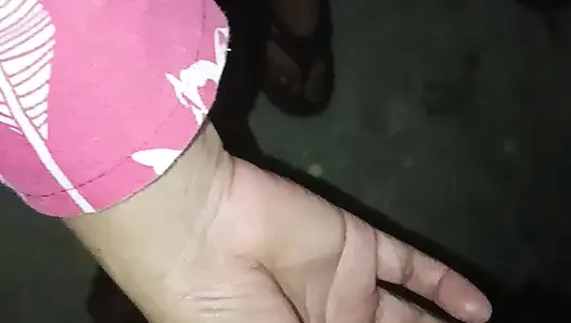 Geceleri shali yenge evde sikişiyor