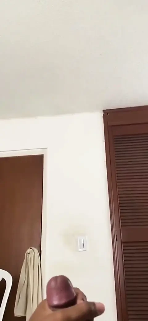 İspanyol edepsiz konuşmalı yakın çekim kalın büyük zenci mastürbasyonu ve sulu boşalma black20one'ye kadar inliyor