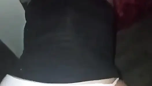 Üvey kız kardeşimin yanında külotuyla yukarı