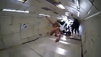 Kate upton: yerçekimine meydan okumak