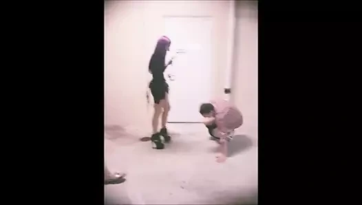 Tanrıçalar (amadahy + miskha) topları tekmeliyor andrea dipre