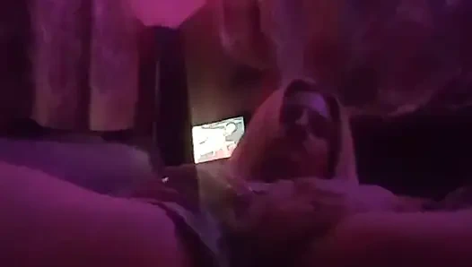 Derin gırtlak kraliçesi AnnieBanannie