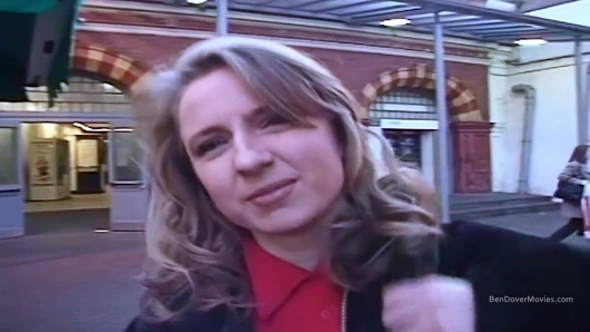 Ben Dover'ın Eva ile kesinlikle döl yutuyor