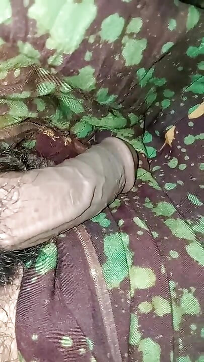 Deshi Boy New Video