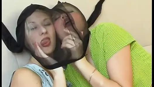 Lezbiyen külotlu çorap fetişi