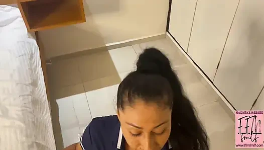 Kadın polis sert yarağını ağzında istiyor