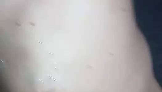 Eş becerdin ile boşalmak itibaren üç yabancılar