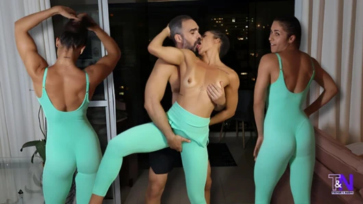 Onunla spor salonunda tanıştım ve bak ne oldu!