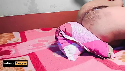 Hindi kirli konuşurken çift izlerken porno videolar var sert anal seks