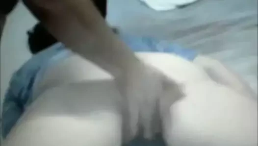 Toni crank - şişman sikiş parmaklanıyor