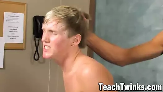 Okul oğlan hayden chandler anal becerdin tarafından öğretmen luke milan