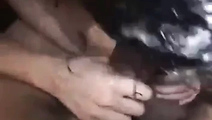 Emme iki büyük yarak