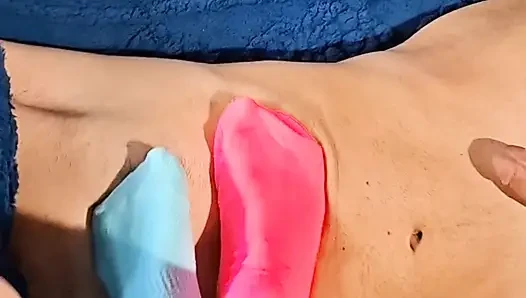 Sahibe kadın egemenliği taşak ezme ayak fetişi ve elle muamele