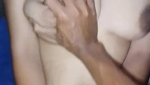 Güzel Asyalı bir arkadaşla seks yapıyor olmanın heyecanı