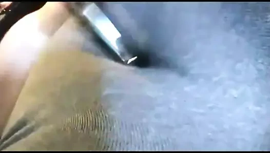 Mov2 (Meksikalı kız onu kedi kızdırır ve taytlarını ıslatır ii)