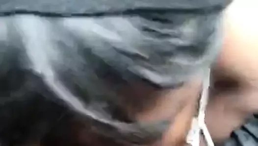 oral seks içinde araba