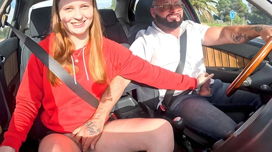 Az önce bir yolculuk yaptım ve taksi şoförümü salsaxxx olarak siktim