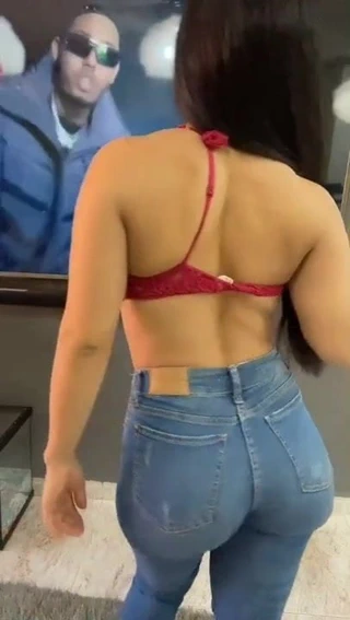 Leggins cometrapo rico bien metido 043