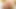 Seksi genç kız tıraşlı amcığını büyük bir dildoyla sikerken eğleniyor
