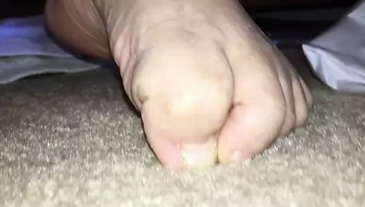 Lisa oyuncak yapay penis