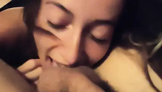 ORAL SEKS VE ALDATAN KıZ ARKADAŞ SIKILIYOR