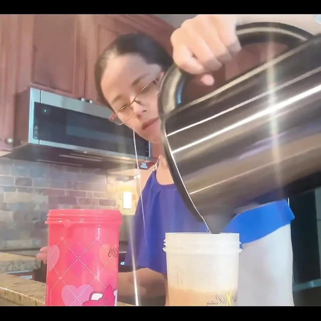 Mutfağı temizliyorum eğlence zamanı