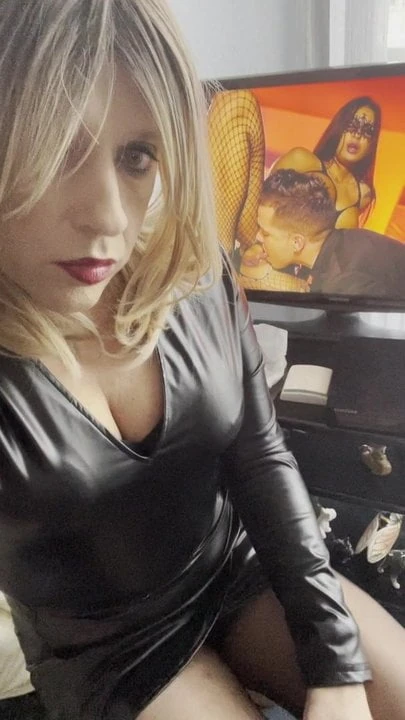 Fransız orospu transeksüel jenyfer trans porno star seksi