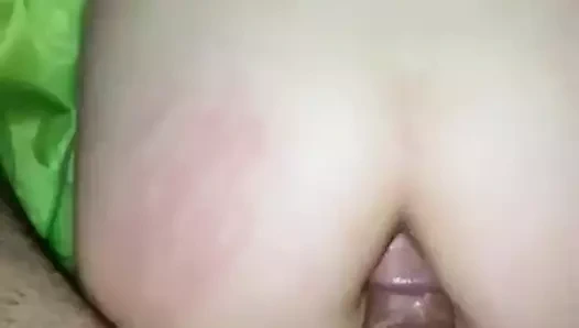 SE LA METE POR LA COLA SIN SALIVA